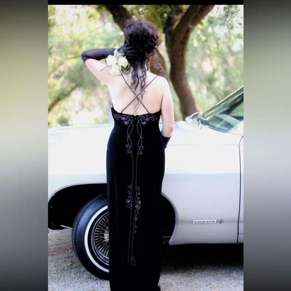 Black hand beaded vintage y2k prom, hoco, upscale maxi dress - Picture 5 of 6